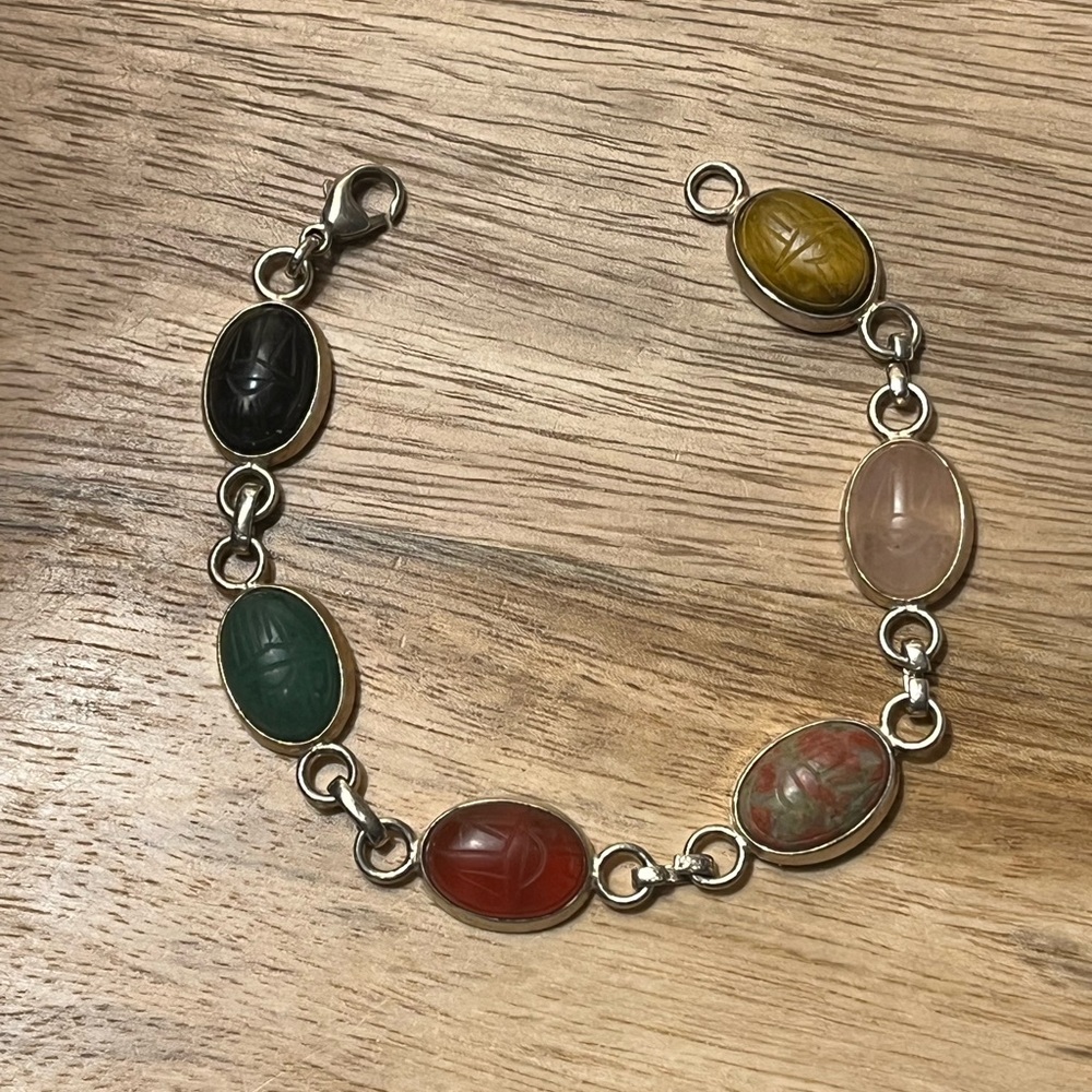 Vintage 7 1/4" Sterling Silver Egyptian Carved gemstones Scarab Link Bracelet